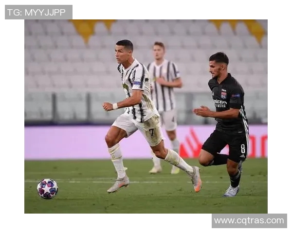 欧冠激战：里昂逆转尤文图斯4-3全场沸腾瞬间回顾与分析