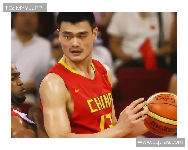 姚明化身关公勇闯篮球场展现英雄气概与中华文化魅力 姚明化身关公勇闯篮球场展现英雄气概与中华文化魅力