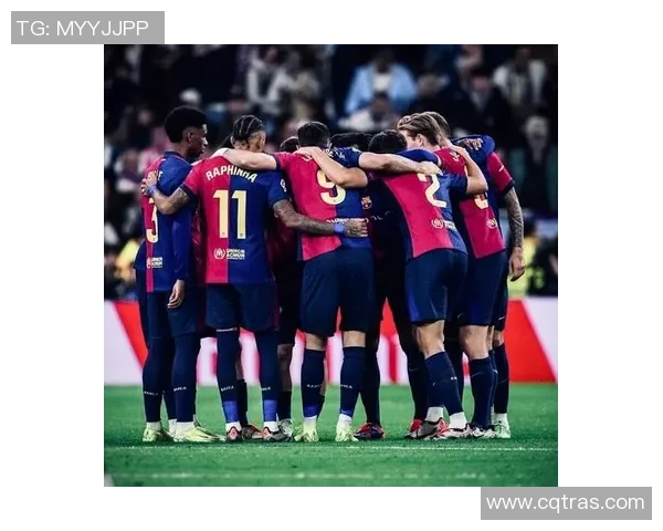 那不勒斯逆转巴萨3-2震惊西甲赛场历史冷门引发全场狂欢